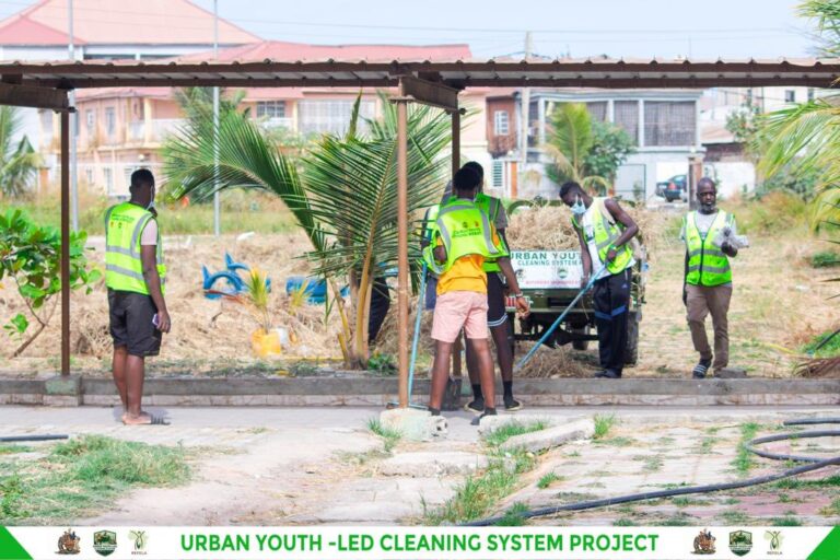 𝐀 𝐜𝐥𝐞𝐚𝐧𝐞𝐫 𝐜𝐢𝐭𝐲, 𝐚 𝐥𝐚𝐧𝐝𝐦𝐚𝐫𝐤 𝐜𝐞𝐧𝐭𝐫𝐞, 𝐚𝐧𝐝 𝐚 𝐟𝐮𝐭𝐮𝐫𝐞